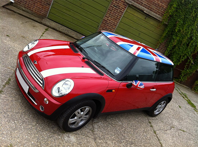Mini Roof, Stand Out Signs